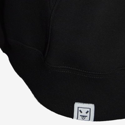 SALTY SLANG FREE SPIRIT CROP SALTY SLANG FREE SPIRIT CROP